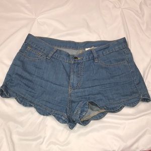 Katlyn Scalloped Denim Shorts